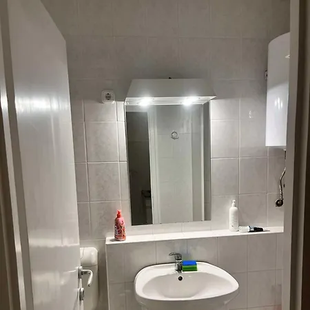 Hatszel Apartment
